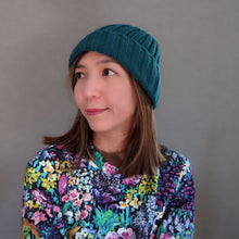 Load image into Gallery viewer, Wool-blend Beanie with detachable Pom Pom